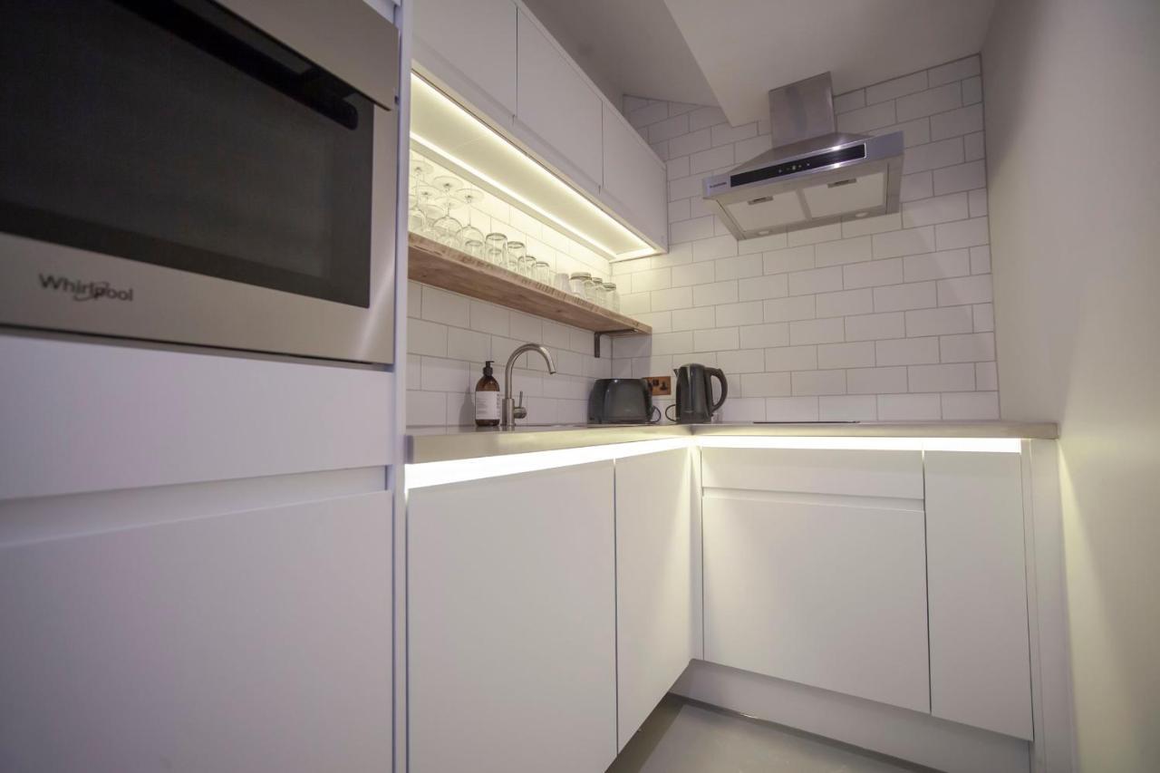 Higgihaus Apartment 5 Clare Street Aparthotel Central Location Бристоль Экстерьер фото